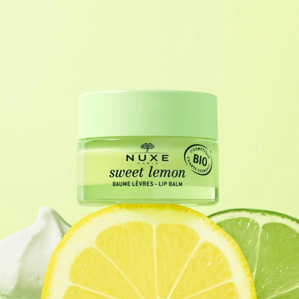 Nuxe drėkinantis lūpų balzamas Sweet Lemon 15 g