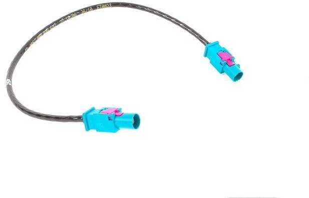Adapterio Antenos Kabelis VAG Audi Q3 A1 A3 A6 Volkswagen Passat Originalus 000098692