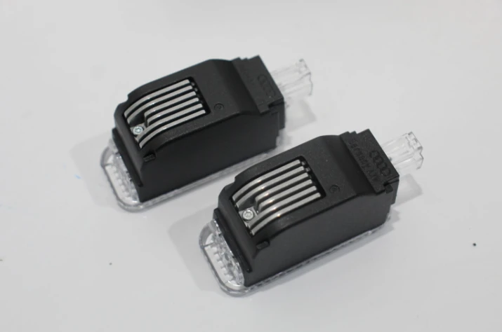 Audi E Tron GE 2019 LED įėjimo žibintai VAG Originalus 4G0052133L
