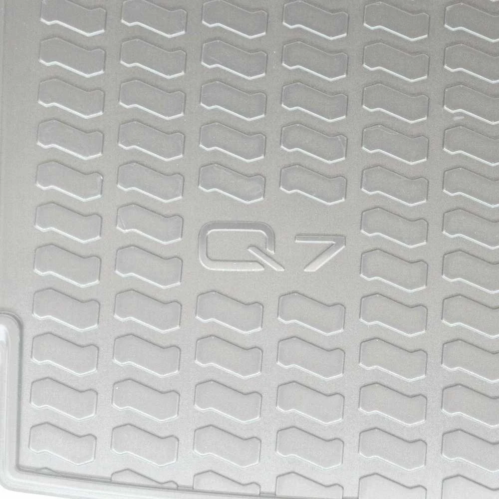 Audi Q7 4M Bagažinės Dėklas VAG Originalus 4M0061182