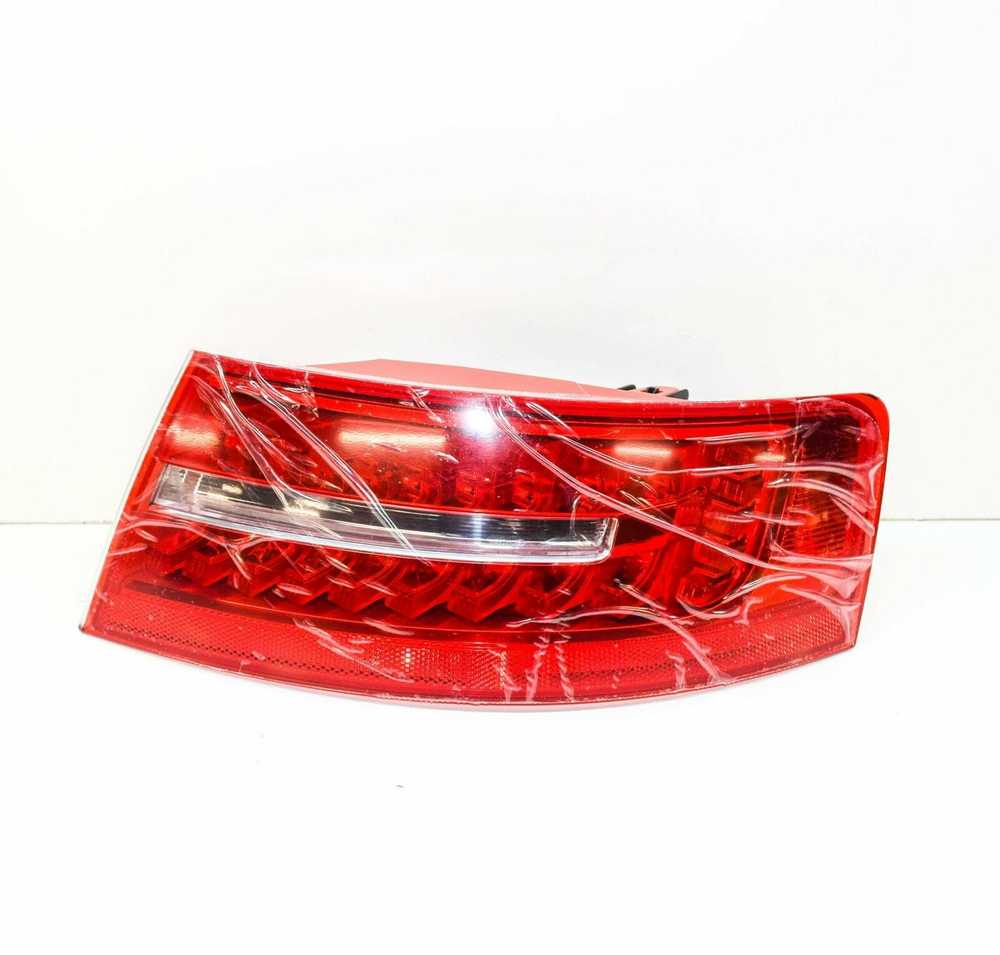 Audi TT TTS Coupe Roadster 8N 1999 2002 LED Galinis Žibintas VAG Originalus 4F5945096AC