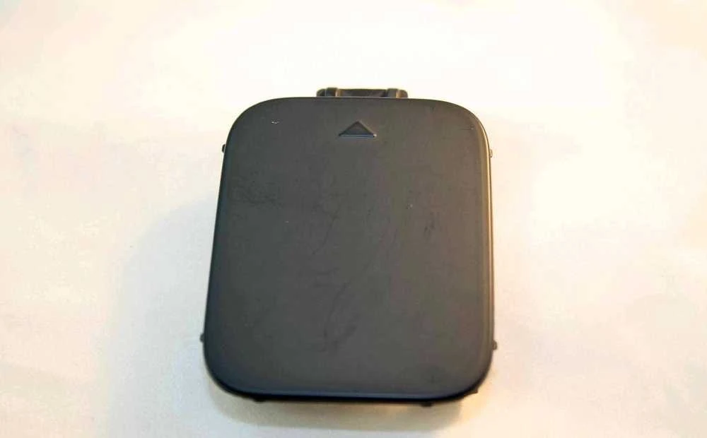 AUTENTIŠKAS OEM BMW E60 E61 528i 528xi 535i 535xi Tralo kablio dangtelis PARUOŠTAS 51117184708