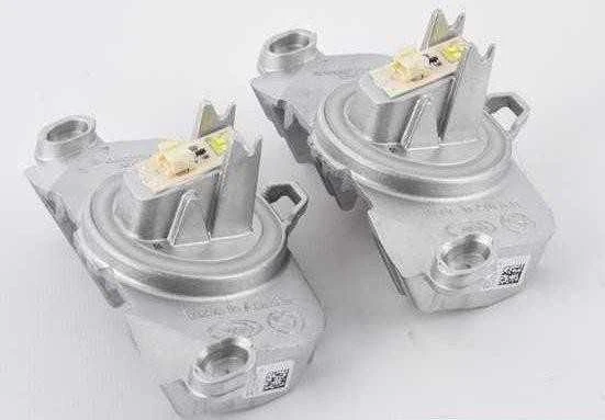 AUTENTIŠKAS OEM BMW F30 Žibintų LED Modulis Diodų Įdėklas Šviesos Vienetas 63117398766