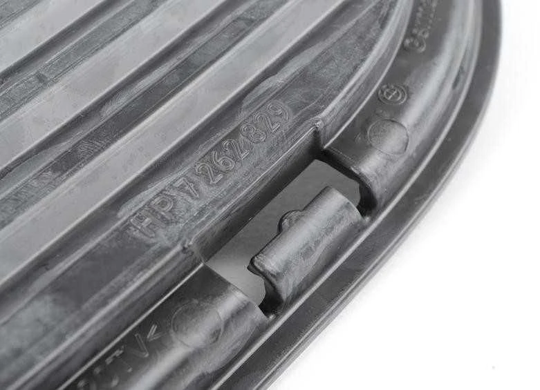 AUTENTIŠKAS OEM BMW Z4 E89 Roadster Priekinis groteles su chromo juostele kairėje 51117262829