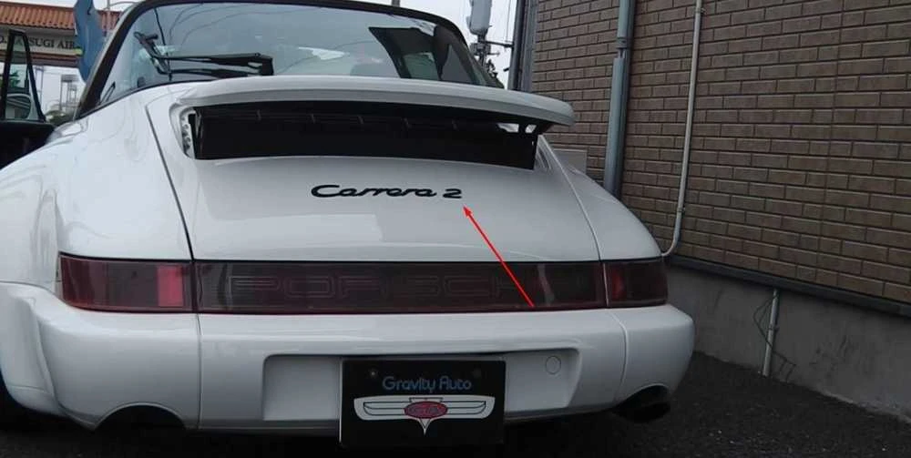AUTENTIŠKAS OEM PORSCHE 911 1990 1991 1992 1993 1994 Emblema "2" Juoda bagažinės dangčiui