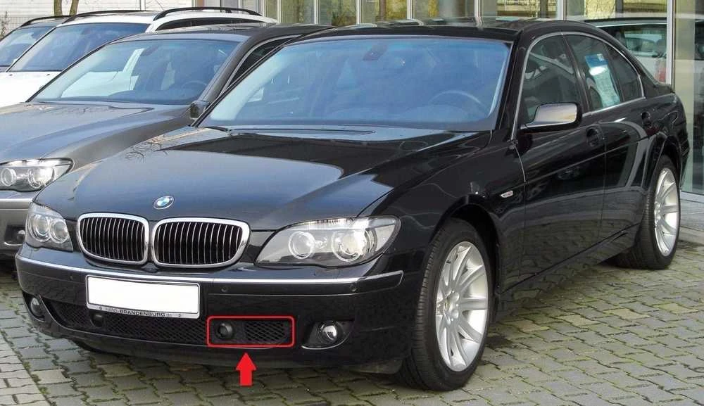 AUTENTIŠKAS Priekinis Bamperio Grotelės Naktinio Matymo Kamerai Kairėje BMW 7 E65 E66 LCI 05-08