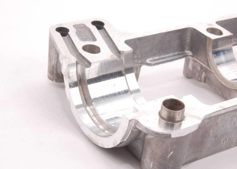 Bmw 1 E88 3 E90 E92 E93 5 E60 F10 Intake Bearing Ledge Originalus 11127550913