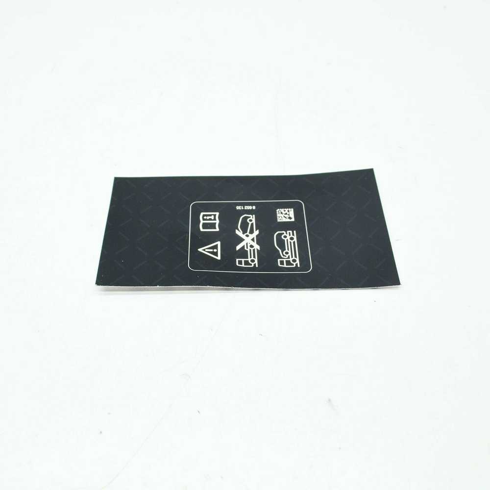 BMW 1 F20 priekinio bamperio vilkimo etiketė originali 71228652135