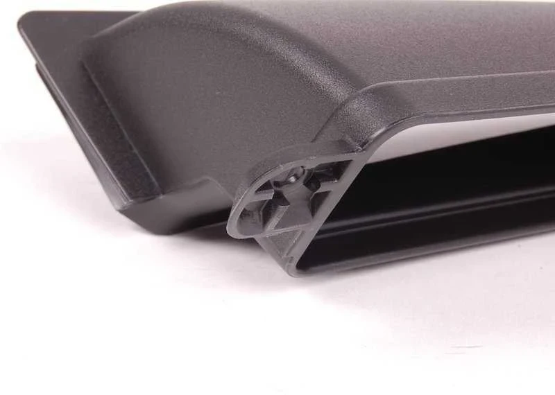BMW 1 SERIES variklio oro įsiurbimo dešinysis ortakis 13717547591Pradinis