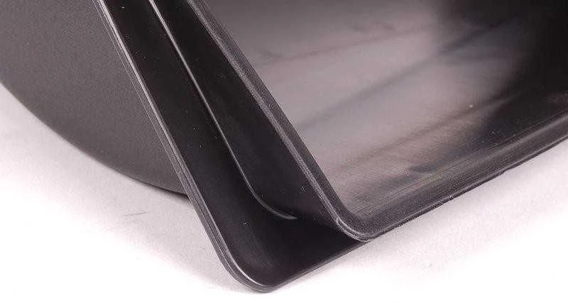 BMW 1 SERIES variklio oro įsiurbimo dešinysis ortakis 13717547591Pradinis