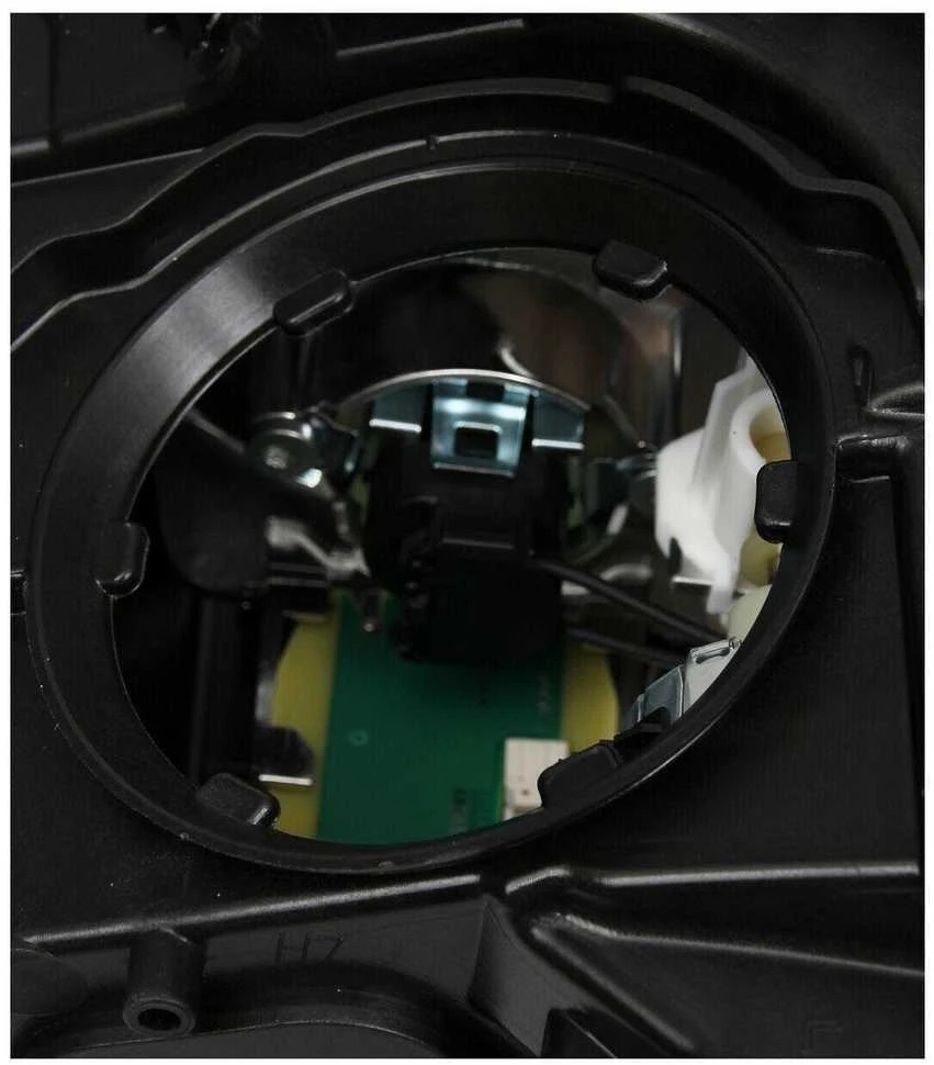 BMW 1 serijos F20 F21 halogeninis priekinis dešinysis žibintas 63117358392 originalus