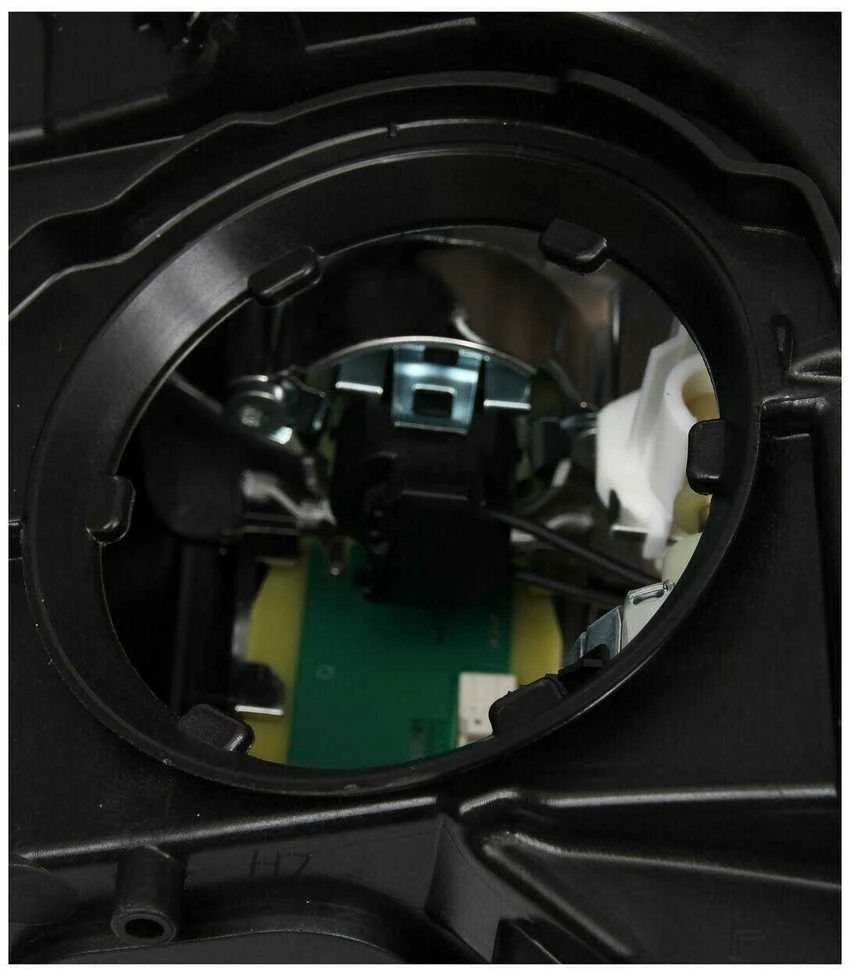 BMW 1 serijos F20 F21 halogeninis priekinis dešinysis žibintas 63117358392 originalus