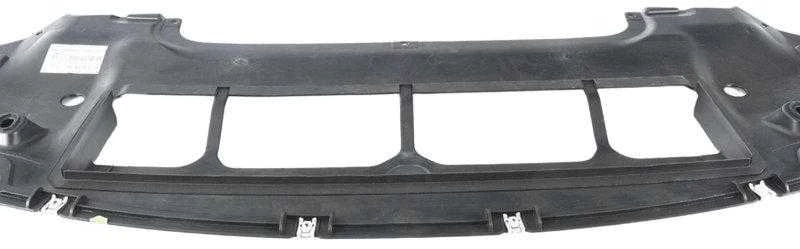 BMW 2 F87 priekinis variklių skyrius 51758079566 8079566