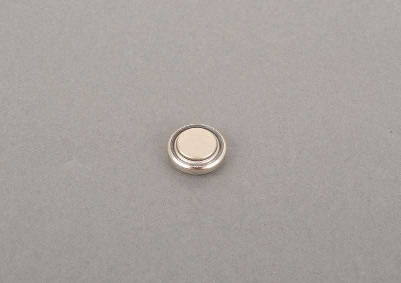 BMW 3 E21 E30 E36 5 E12 E28 E34 6 E24 7 E23 E32 Knopfzelle Originalus 32321151013