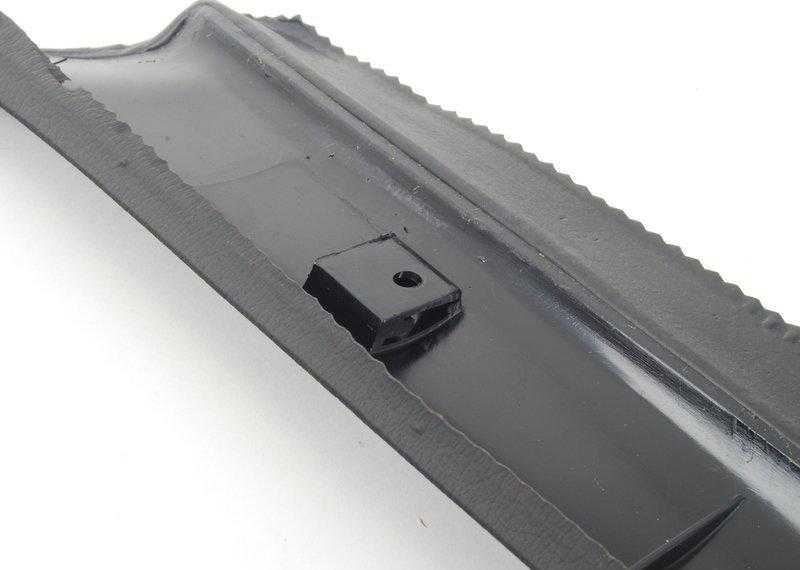 BMW 3 E30 Blende Windlauf rechts Originalus 51431884376