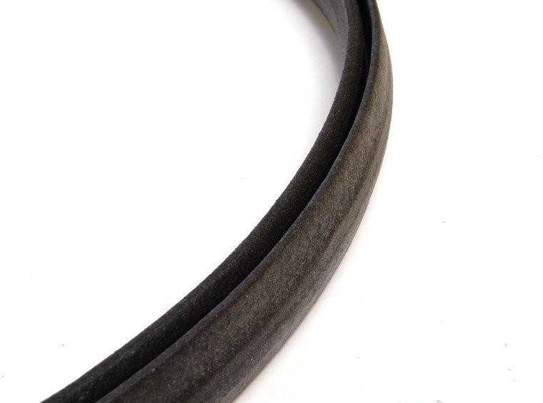 BMW 3 E36 galinio žibinto tarpinė originali 63218360031