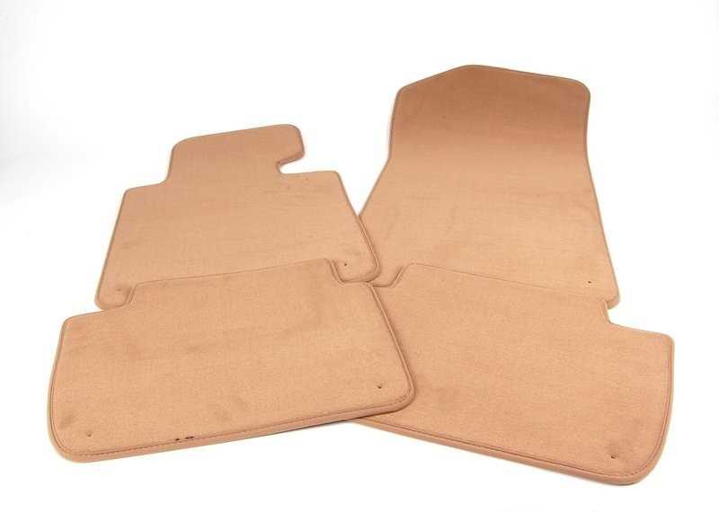 Bmw 3 E46 Grindų Kilimėlių Rinkinys Velours Originalus 51478227522
