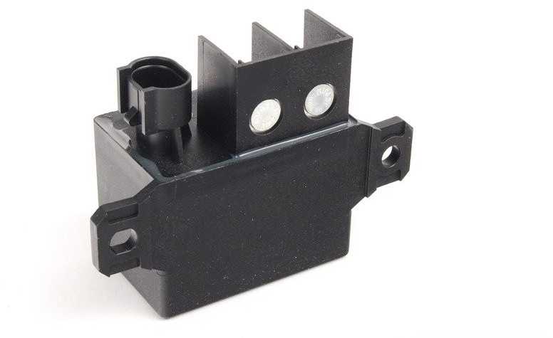 BMW 3 E90 E91 E92 F30 F31 5 E60 E61 F10 F11 6 E63 E64 Relė Originalus 61366901819