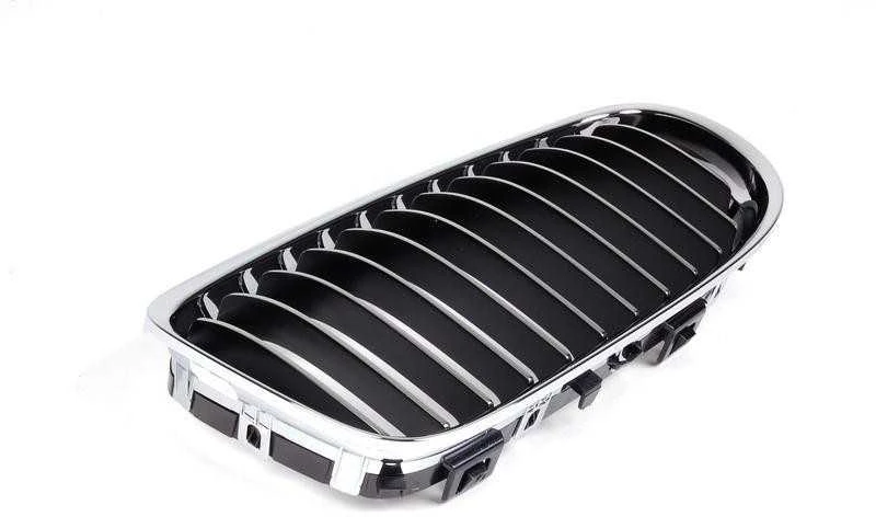 Bmw 3 E90 E91 Kairysis Grilis Originalus 51137201969