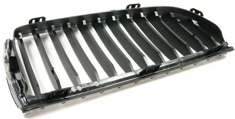 Bmw 3 E90 E91 Kairysis Grillis Originalus 51137120009
