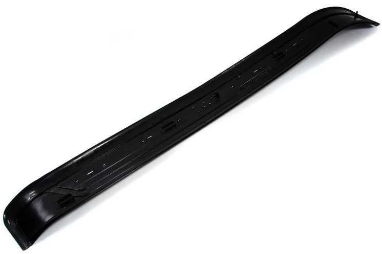 BMW 5 serijos E39 priekinės kairės vairuotojo durų juoda slenkstis originalus 51478178119