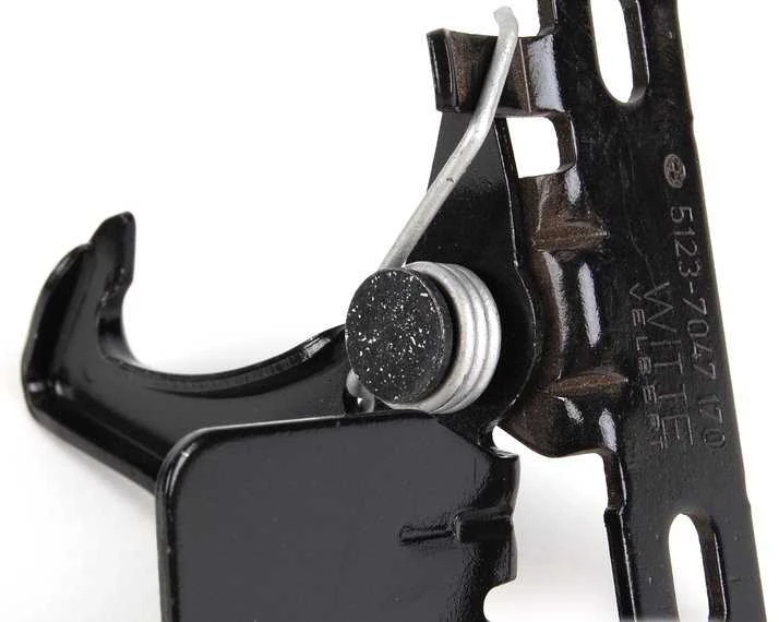 BMW 5 serijos E39 priekinės kairės vairuotojo durų juoda slenkstis originalus 51478178119