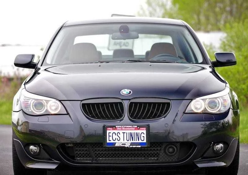 Bmw 5 E60 E61 Tinklelis Centras Originalus 51117896586