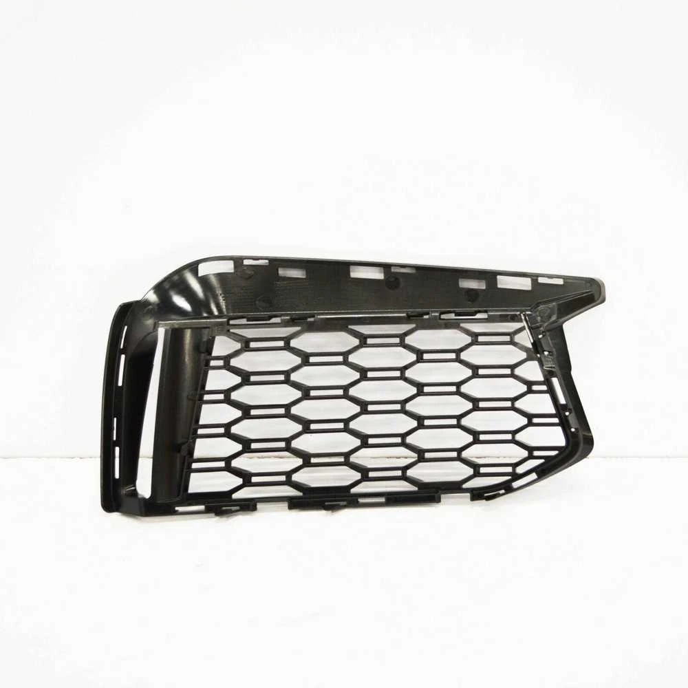 BMW 5 G30 G31 Kairysis Atvėjimo Angos Grillis Originalus 51118063421