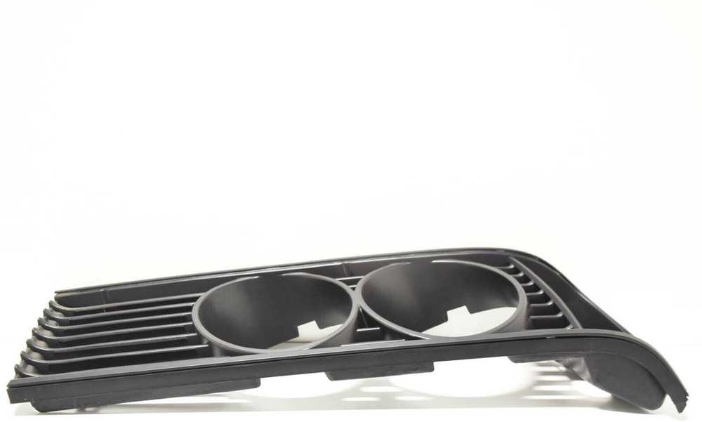 Bmw 6 E24 Kairysis Ziergitter Originalus 51131961639