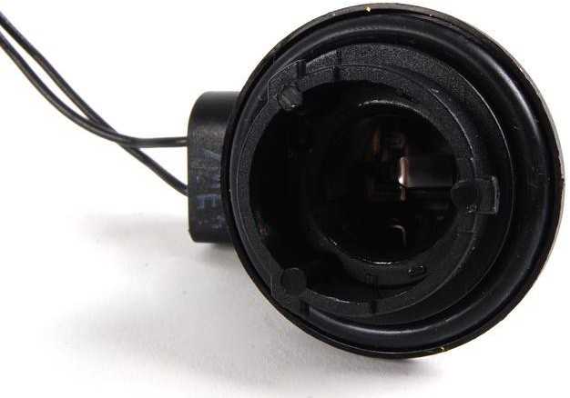 Bmw 6 E63 E64 Galinio Šviesos Fiksatorius Originalus 63216942453