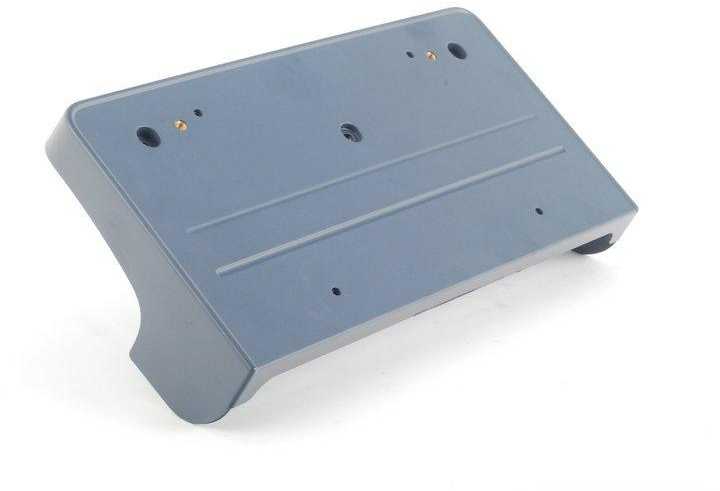 BMW 6 E63 E64 Gruntuotas Valstybinio Numerio Zenklo Pagrindas Originalus 51138043224