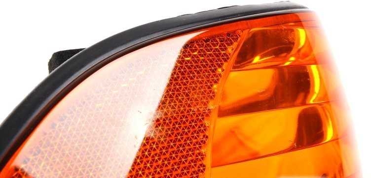 Bmw 7 E38 Dešinė Blinkleuchte Originalus 63138352486