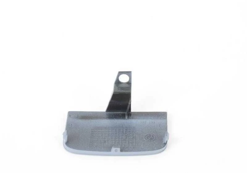Bmw 7 E65 E66 Towing Eye Flap Primed Originalus 51117135569