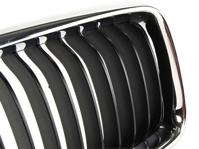 BMW 7 serija E38 priekinė inksto grotelė dešinė originali 51138125812