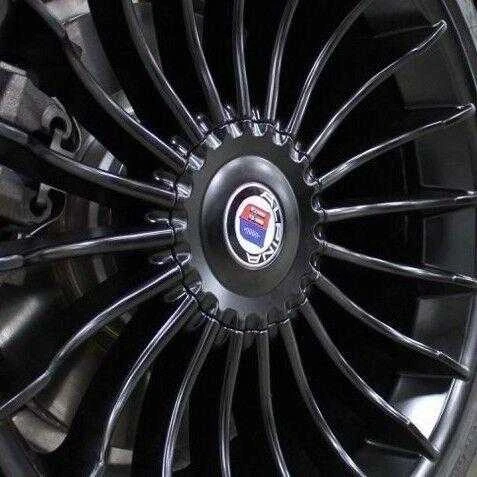 BMW 7 serijos F01 F02 stebulės dangtelis Juodas originalus 36107980128