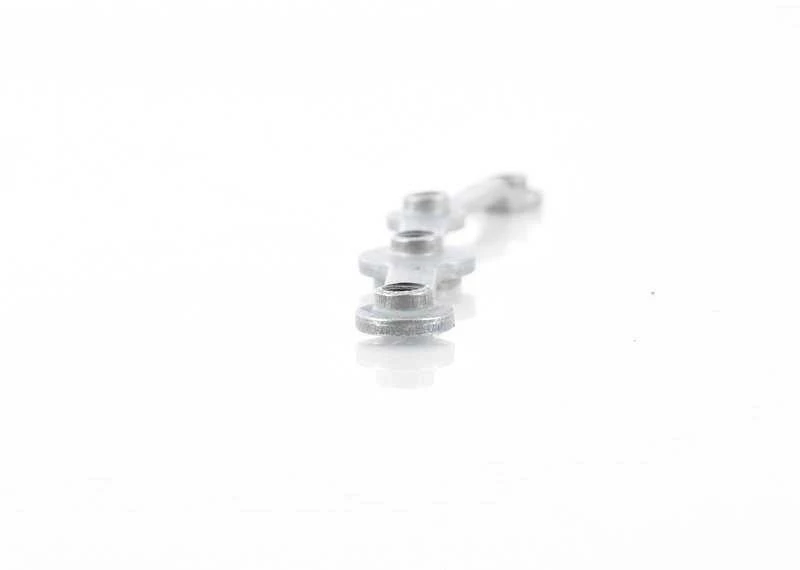 Bmw Adapterio Plokštė E90 E91 E92 E93 X5 E70 Originalus 11147791773