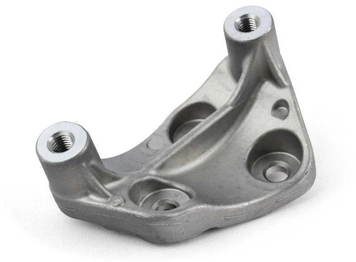 BMW Adapterio plokštelė Variklio korpusas F40 F45 F46 G20 G21 Originalus 11118519508
