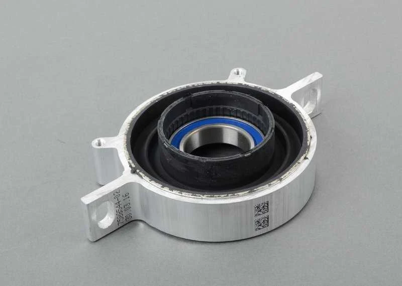 BMW Aliuminio Centrinis Tvirtinimas F07 F10 F11 F06 F12 F13 F01 F02 F03 Originalus 26127588544