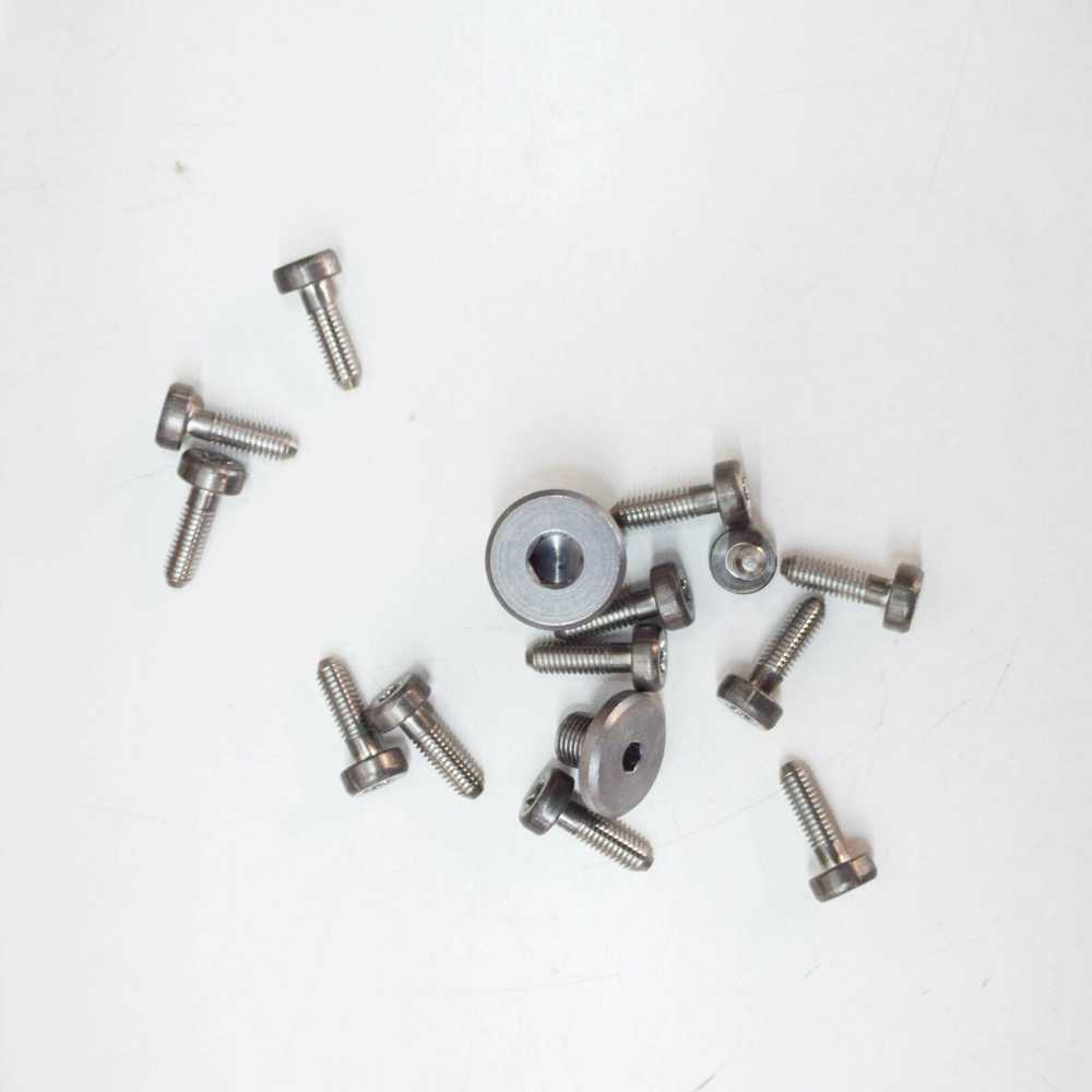BMW Alynas Filtras Remonto Komplektas F01 F02 F03 Originalus 24117613239