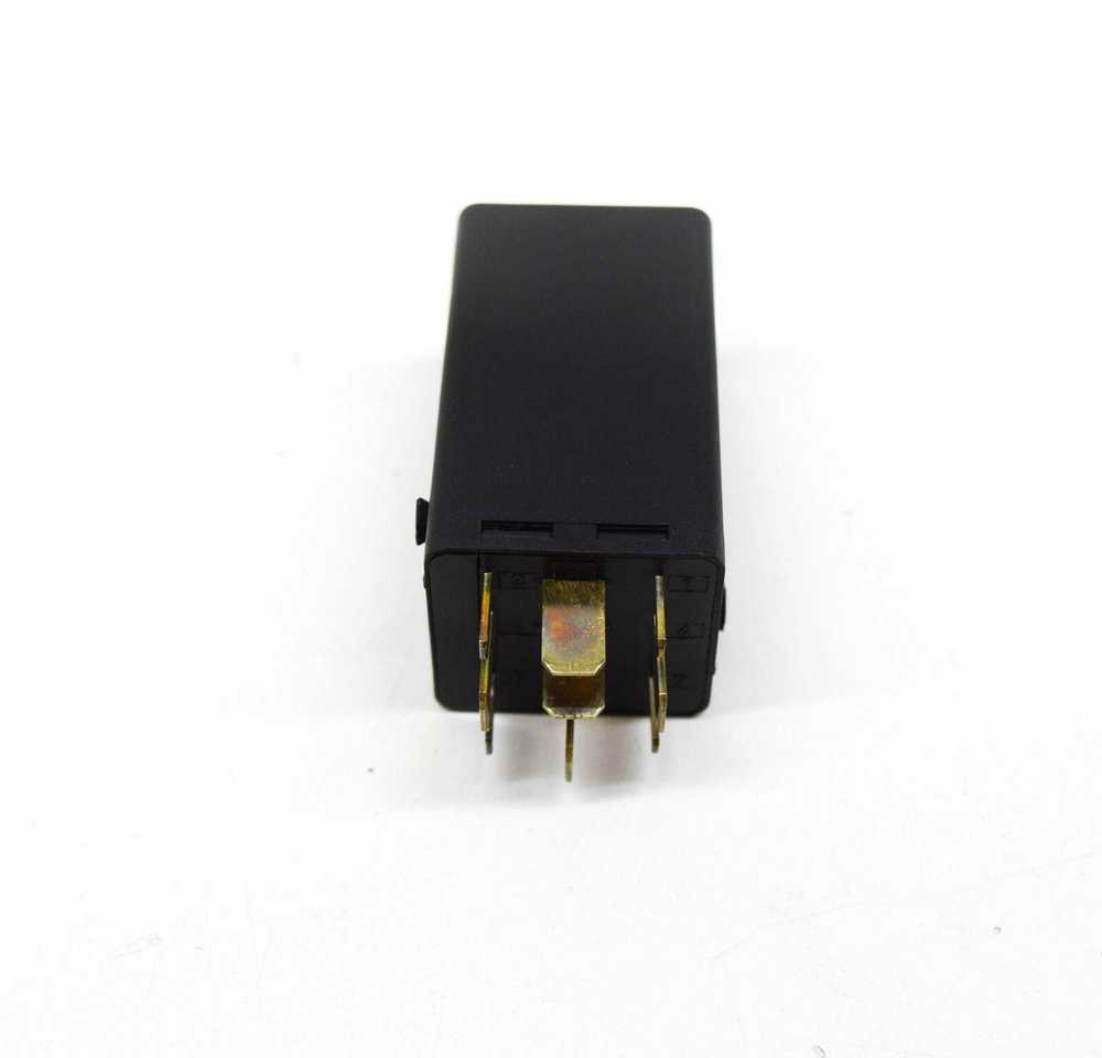 Bmw Anlasssperrrelais E36 E34 E31 61358364174