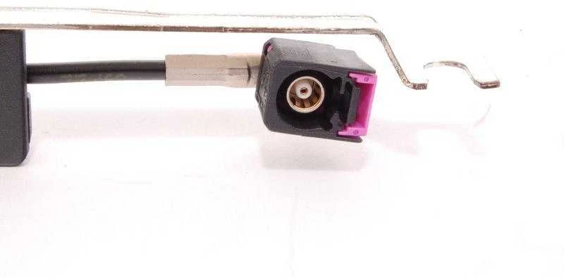 BMW Antena Diplexer IBOC 1 E88 3 E90 E91 E92 E93 5 E60 E61 X5 E70 Originalus 65209192725