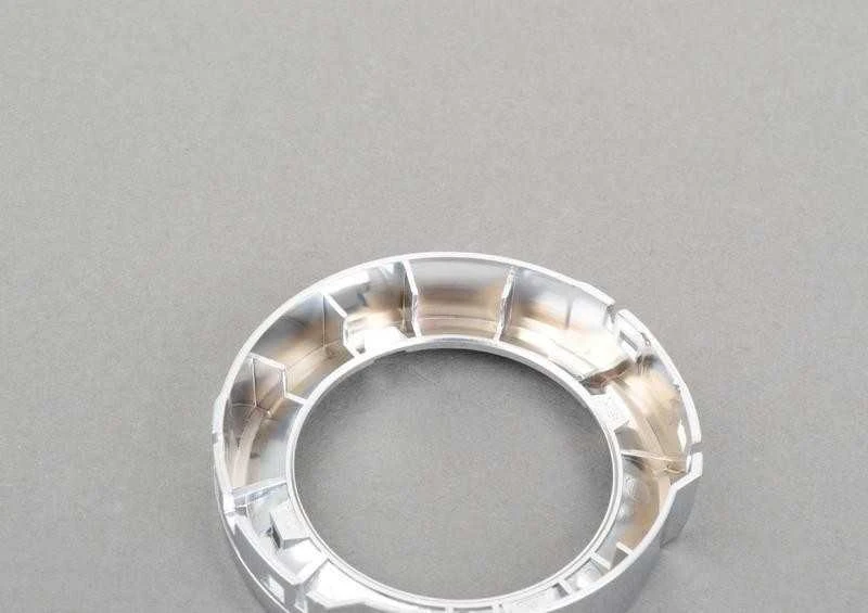 Bmw Chrome Žiedas E81 E87 E90 E92 E93 X1 E84 Originalus 65829353030