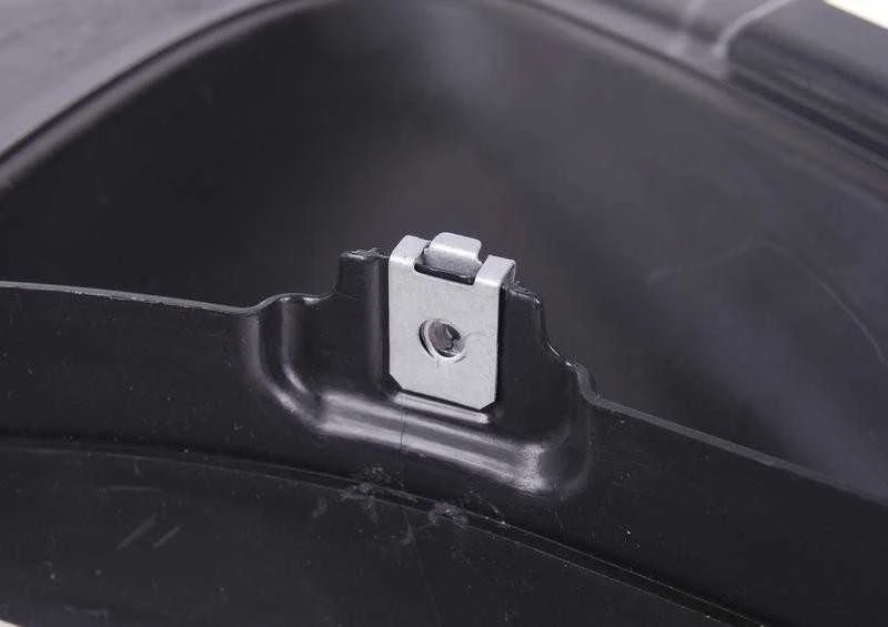 BMW Dangtelis Apatiniame Desiniajame F30 F31 Originalus 51717260740