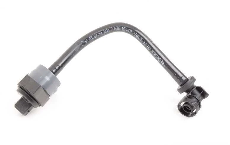 Bmw Degalinio Bakelio Ventiliacija Originalus 13907636153