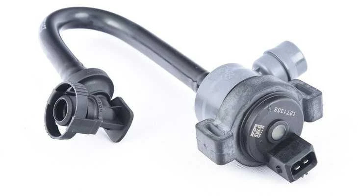 Bmw Deguonies Tangos Ventiliacijos Valvos Vamzdis Originalus 13907636141