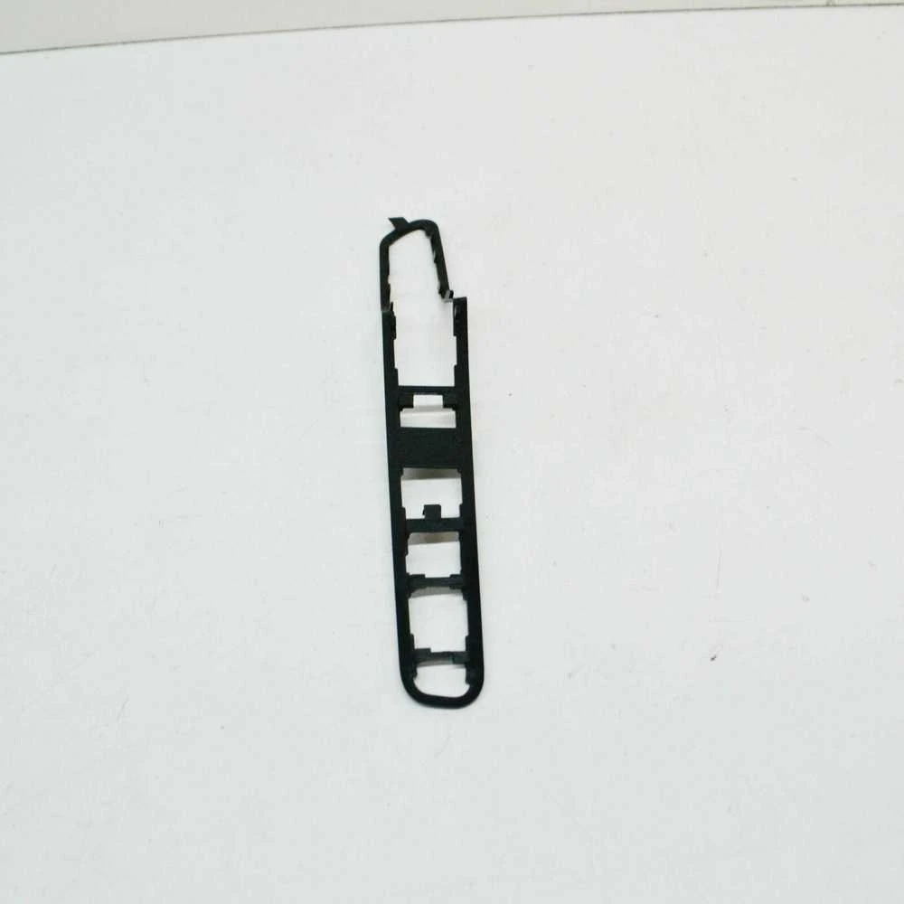 BMW dešinės pusės grotelių pagrindas 51138051818 Originalus