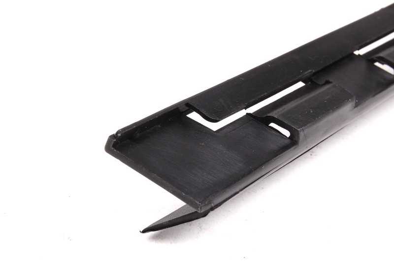BMW Dešinysis bowden kabelio apsauginis stripas 51238186900