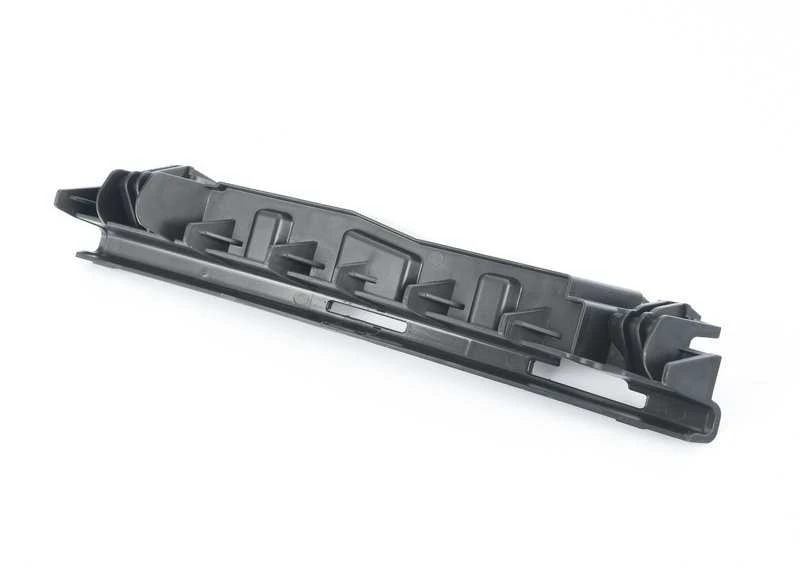 BMW Dešinysis Žibinto Laikiklis G20 G21 63118496142