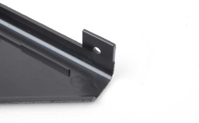 BMW E24 Dangtis kairėje pusėje originalus 51211861057