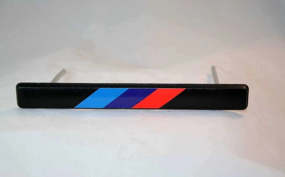 BMW E24 E28 E30 užsegimas Atlošas priekinis originalus 52101927000